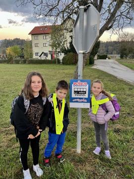 E83E444B-D759-4E70-8002-CA4FA3009648