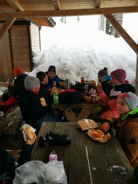 IMG-177ebc6bb6450b927c5d6c29b160edd8-V