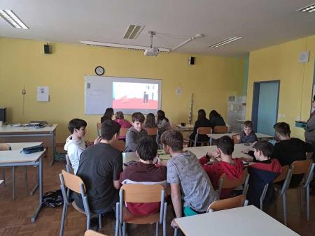 4922401676616219901149