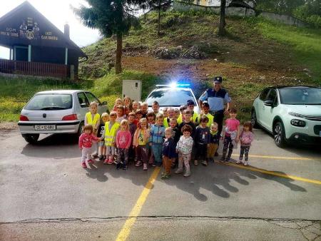 403312IMG-e3720837747f6ccb1f40bfba681e60b0-V